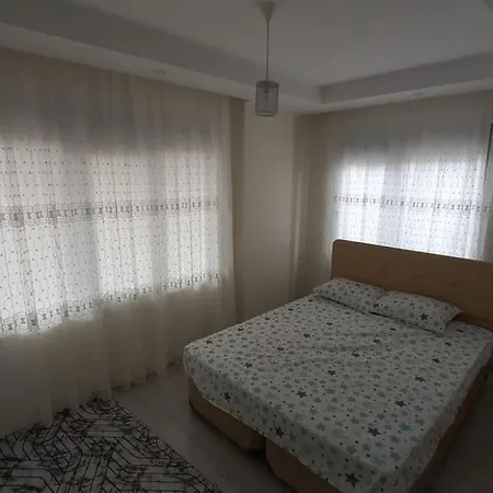 Saray Park *